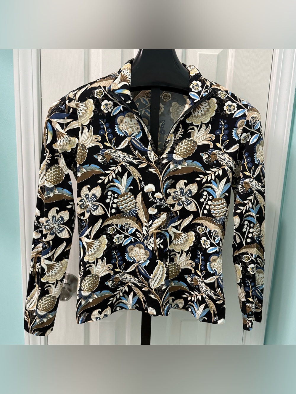 J. McLaughlin Women's Size Medium Nylon Floral Zipper Pullover Long Sleeve Shirt